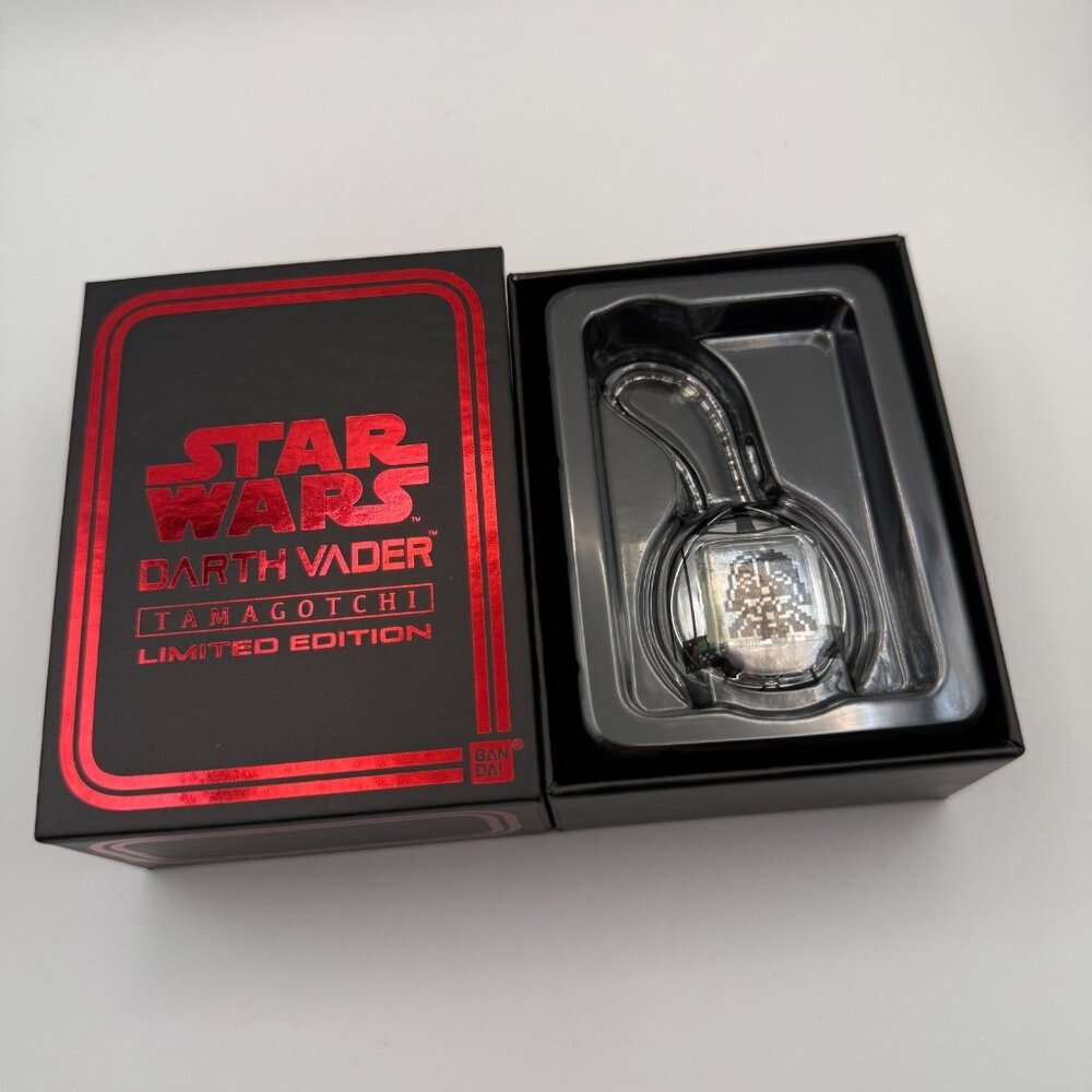 SDCC 2025 Exclusive Tamagotchi Darth Vader San Diego Comic Con Limited In Hand